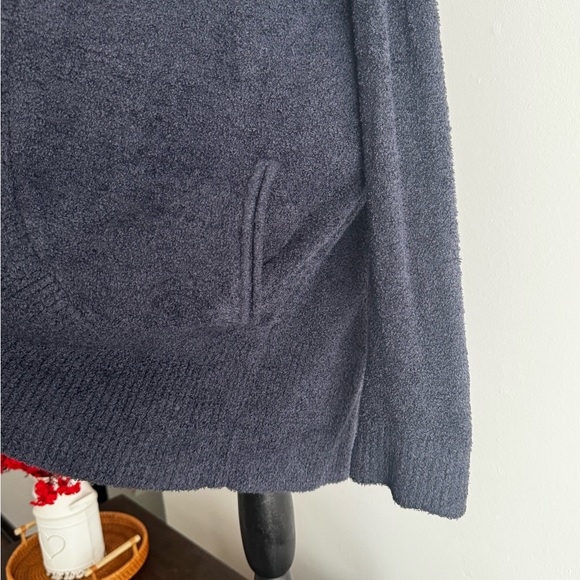 Barefoot Dreams CozyChic Lite Circle Cardi in Navy - Picture 4 of 10